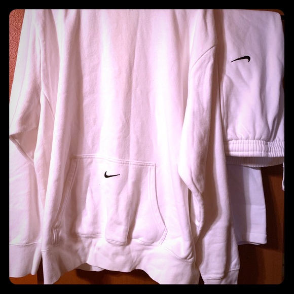 Nike Other - Nike Sweatsuit Nike Other - Nike Sweatsuit
